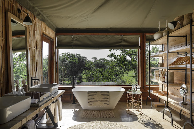 Singita Faru Faru bathroom