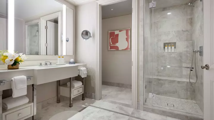 Bellagio bathroom