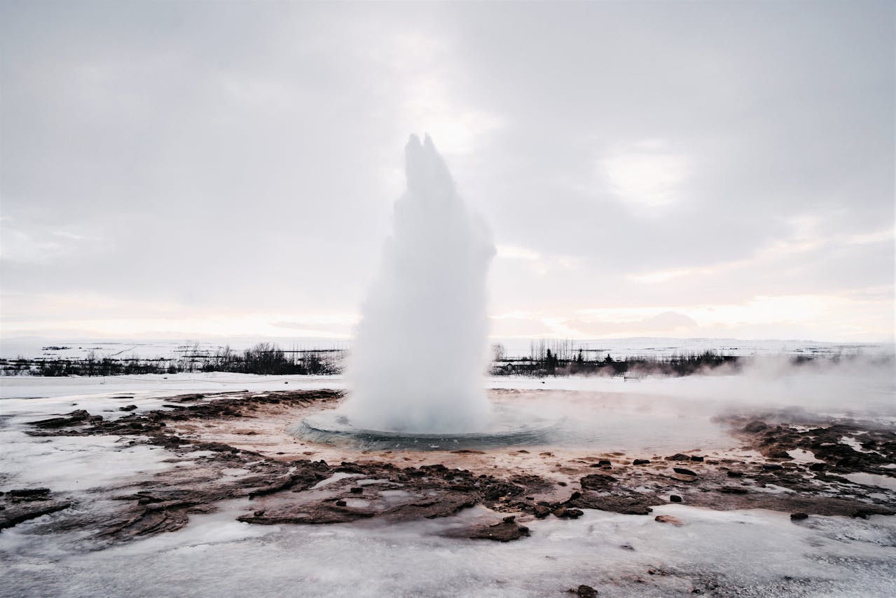Reykjanes Peninsula volcanic landscape