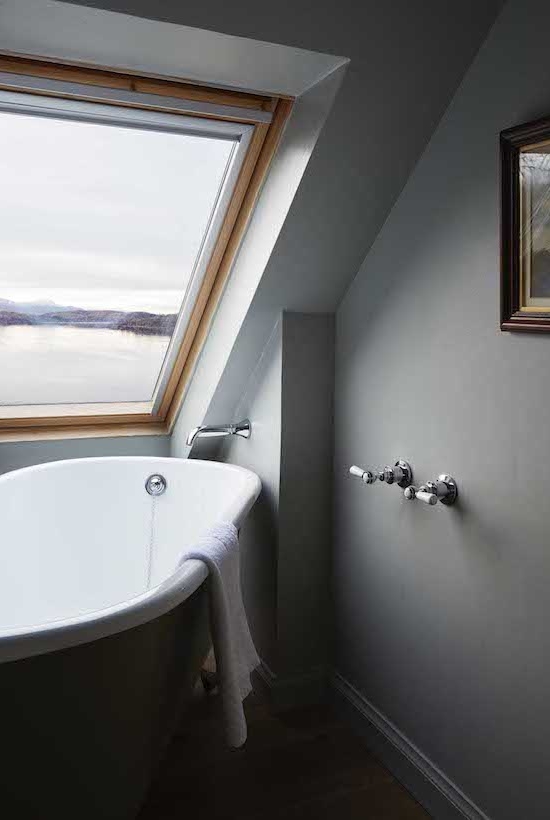 Kinloch Lodge bathroom