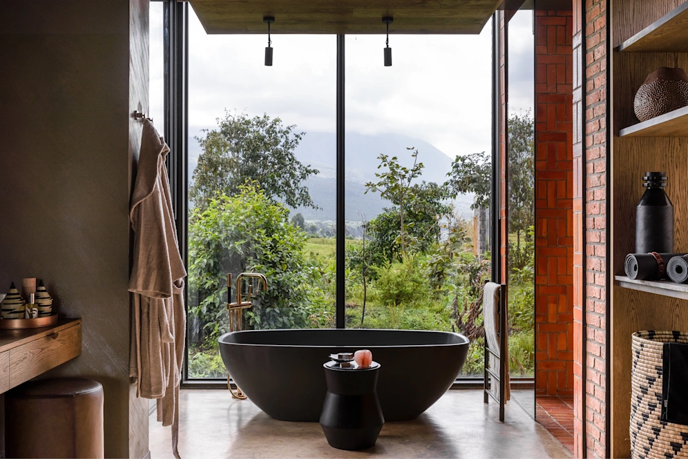 Singita Kwitonda Lodge bathroom