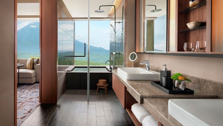 Higashiyama Niseko bathroom