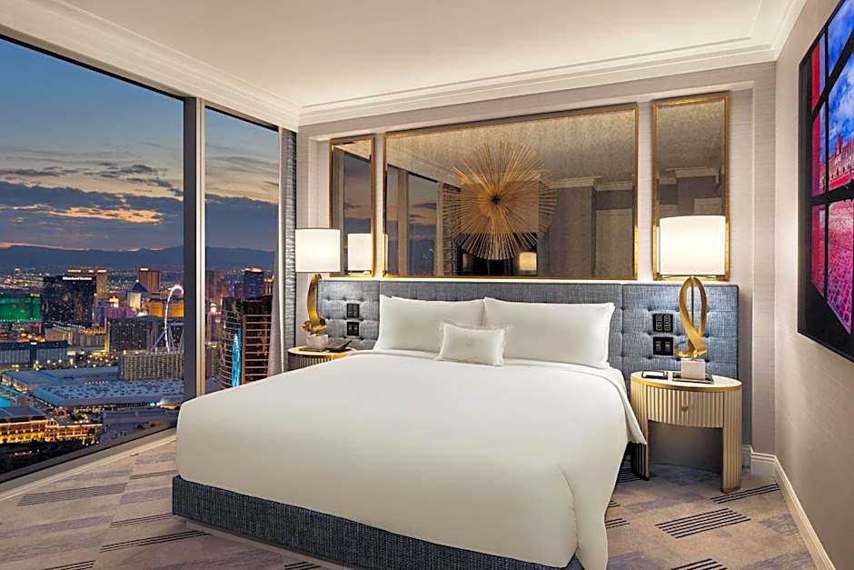 Fontainebleau Las Vegas Strip suite