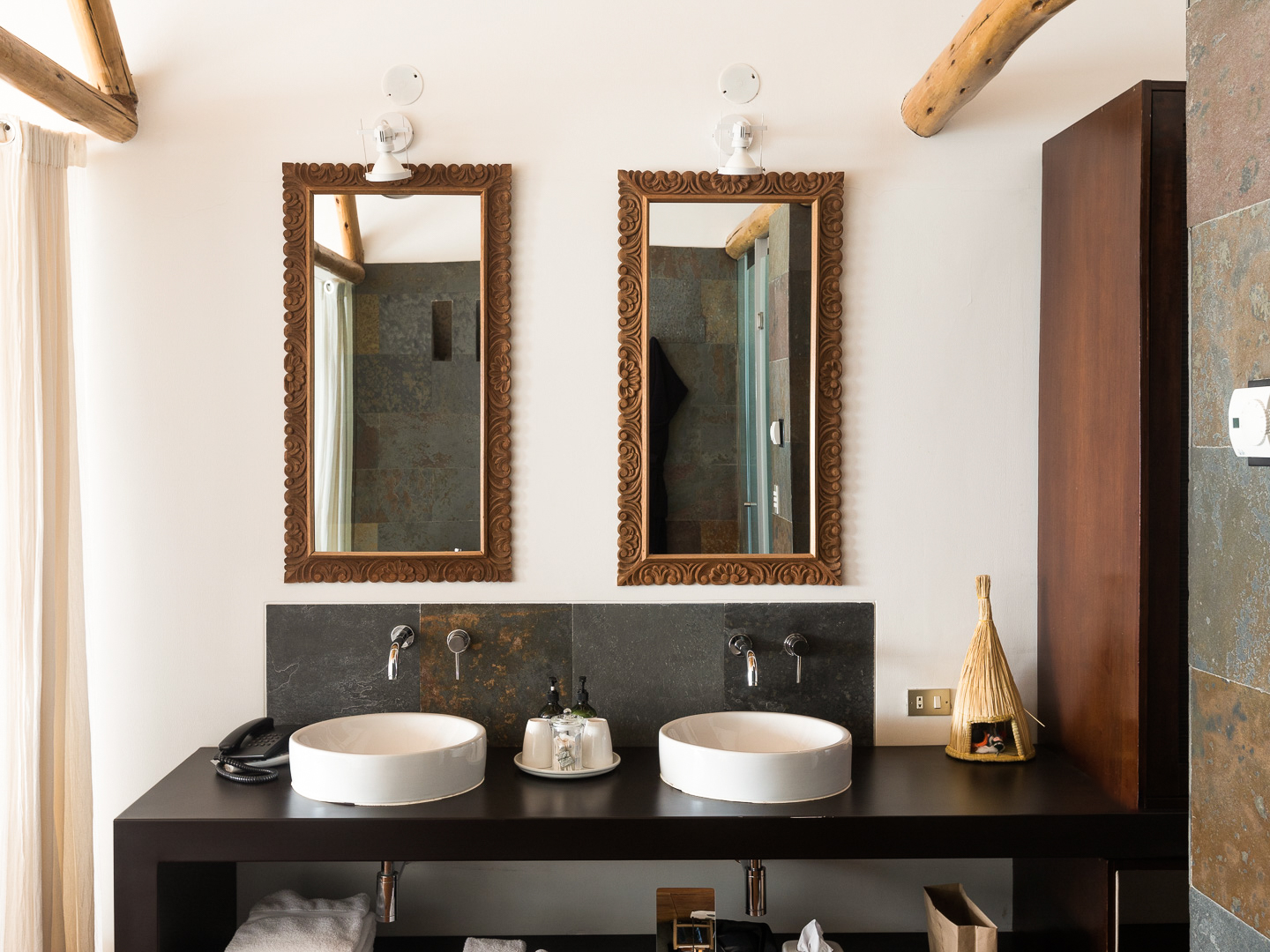 Titilaka Lodge Dawn suite bathroom