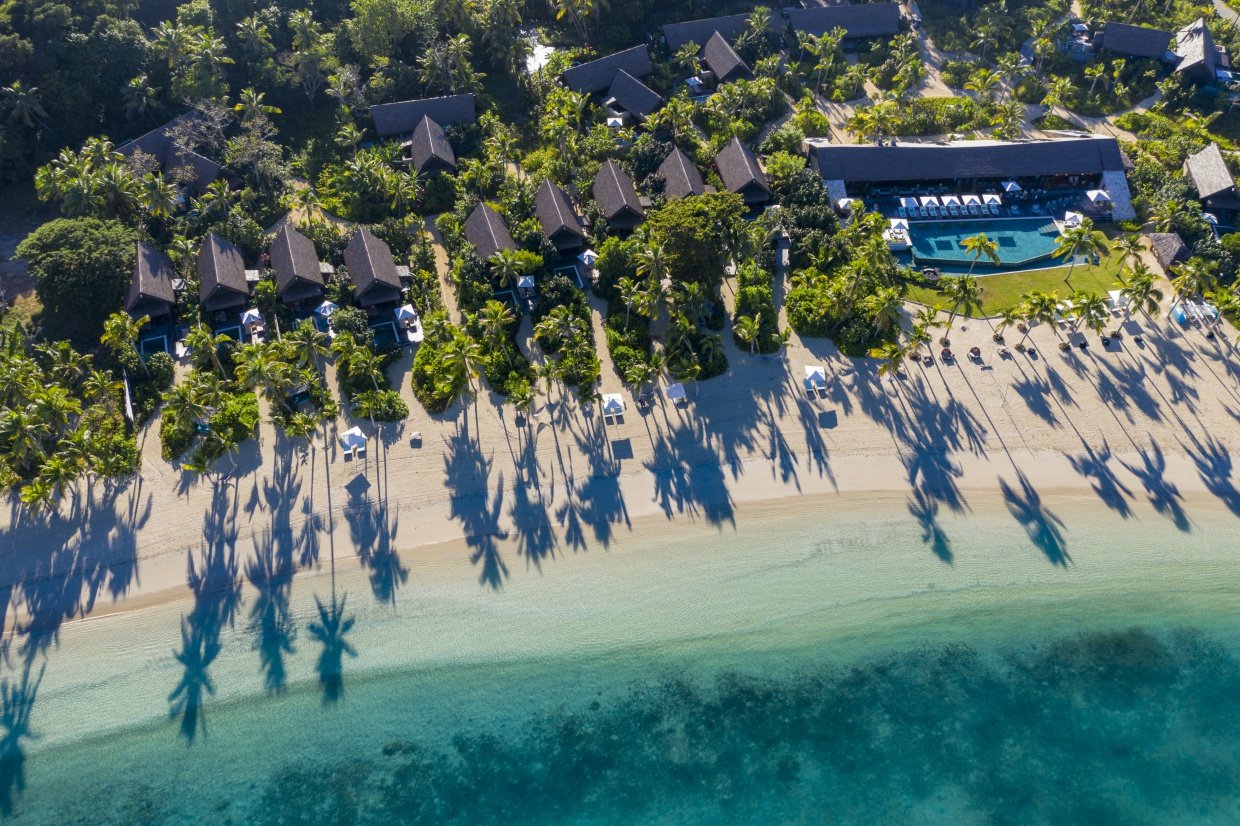 Six Bedroom Beachfront Pool Residence