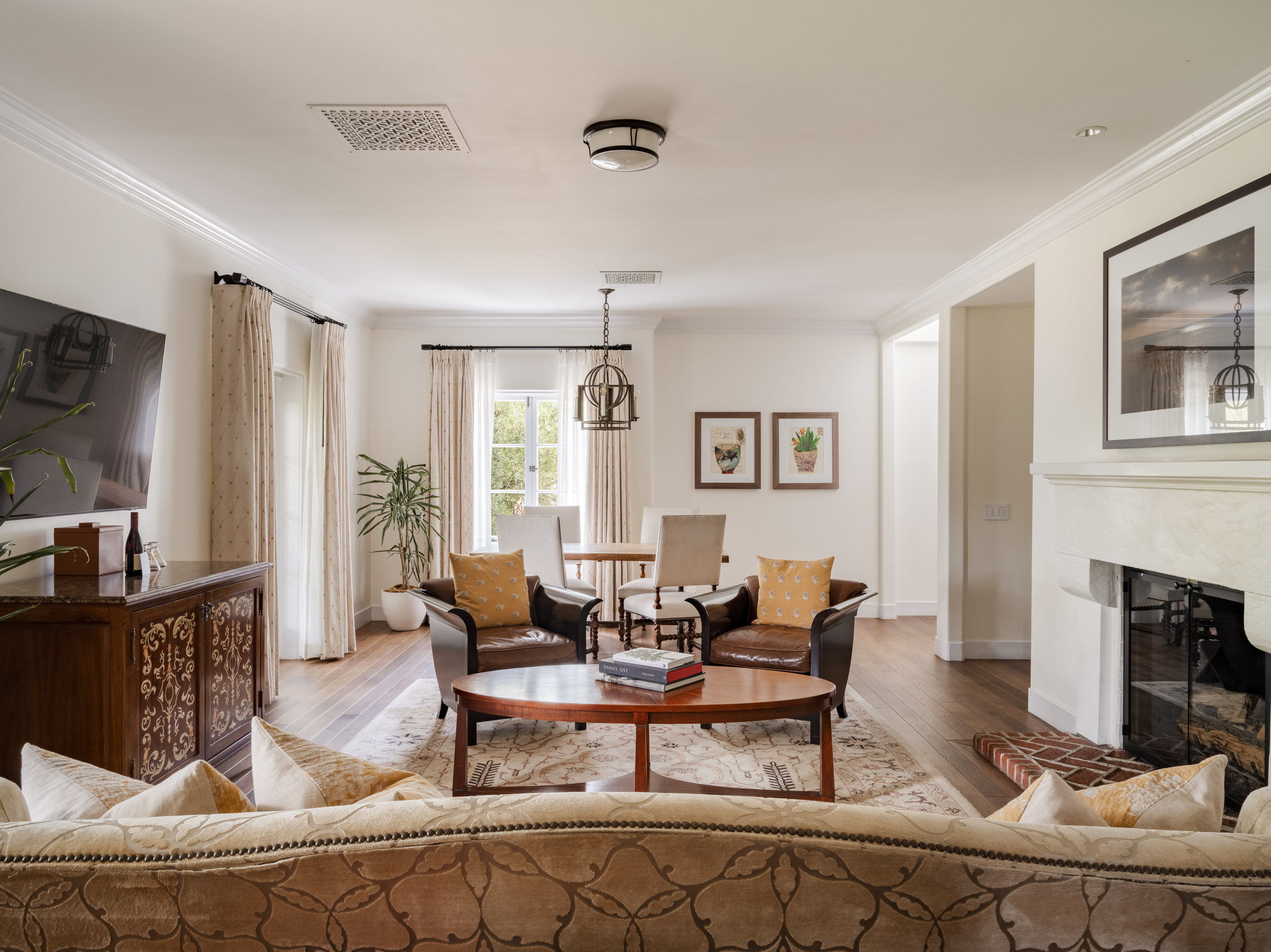 Two Bedroom Oak Tree Suite