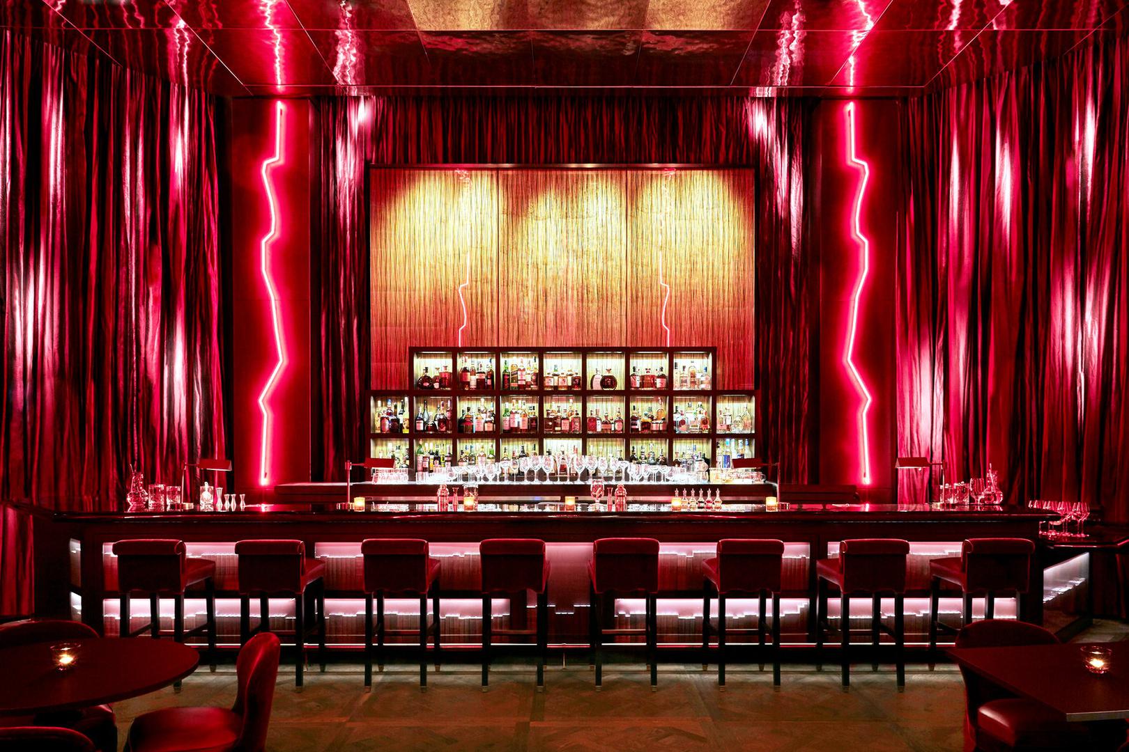 Empire Suite