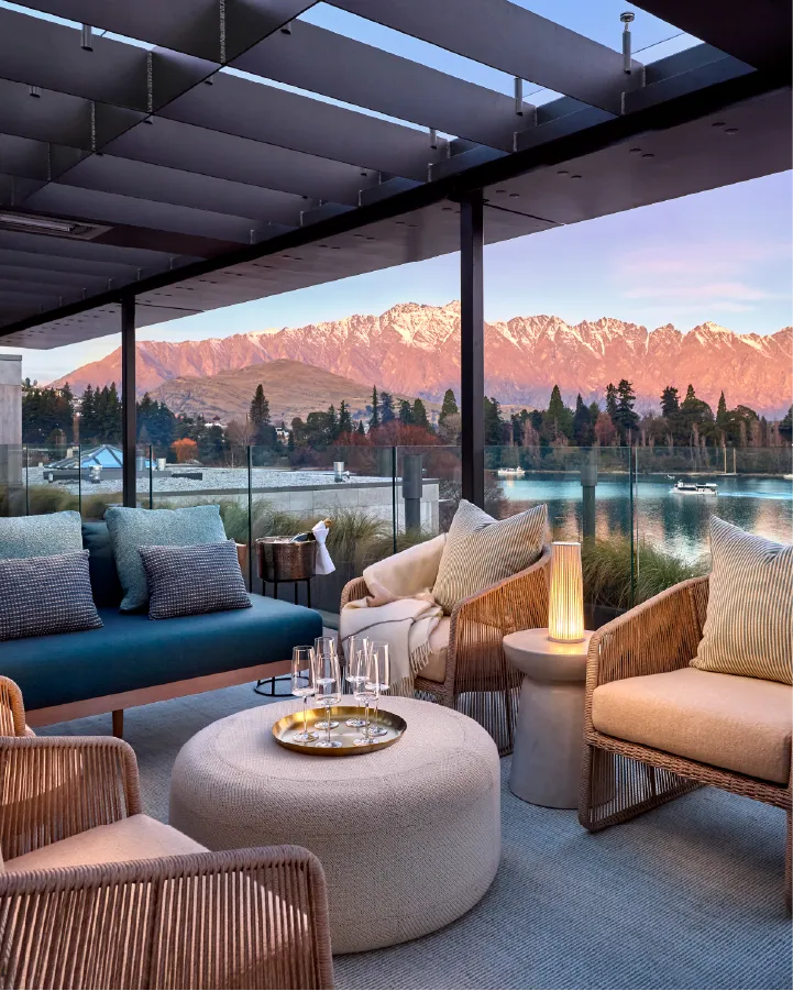 ROKI Collection, Queenstown